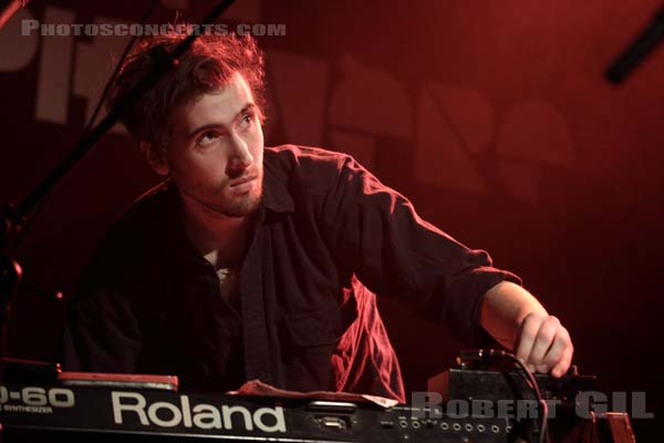 AIDAN KNIGHT - 2014-04-18 - PARIS - Point Ephemere - 